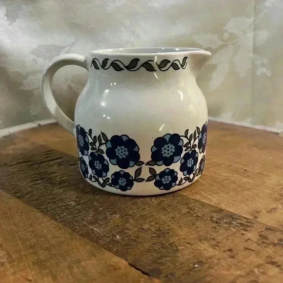 Vintage Taunton  Vale Blue Floral Milk Jug - Picture 1 of 6